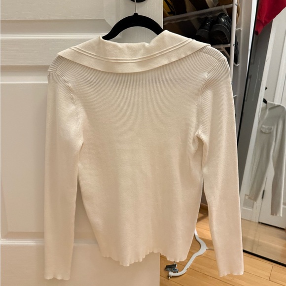 White Ribbed Button-Up Cardigan - Picture 4 of 4